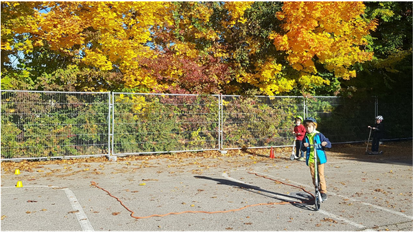 tl_files/fM_k0002/Bilder fuer Klassenhighlights/1. Klasse/GS Roller fahren 4.png